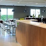 Hotel Campanile 3*