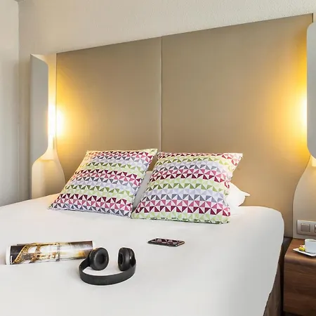 Hotel Campanile 3*