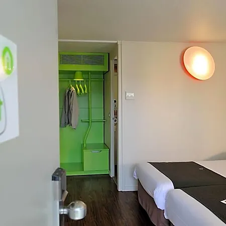 Hotel Campanile 3*