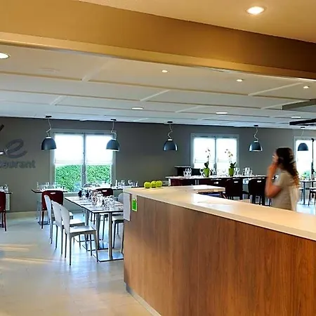 Hotel Campanile Chateau-Thierry