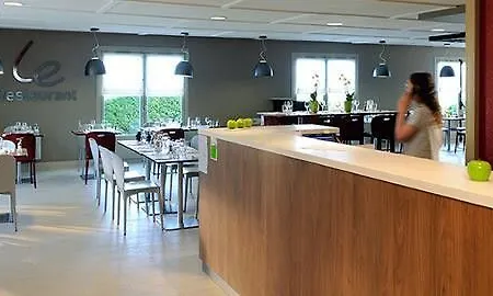 Ξενοδοχείο Campanile 3*