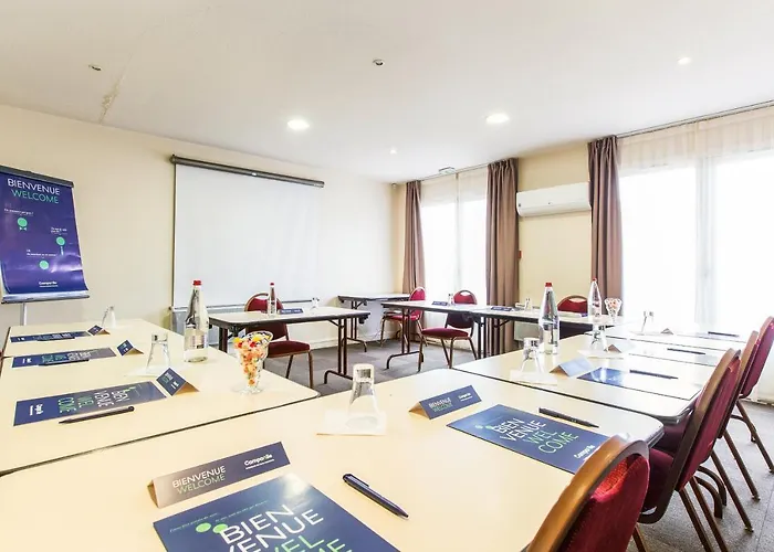 فندق Campanile 3*