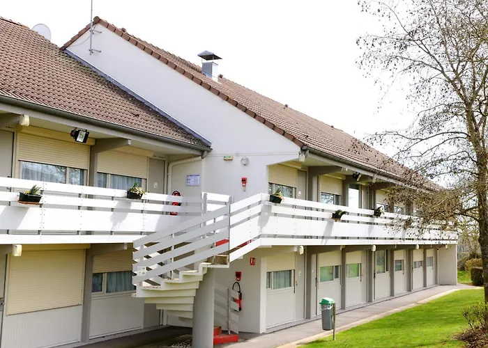 Campanile Château-thierry 3*